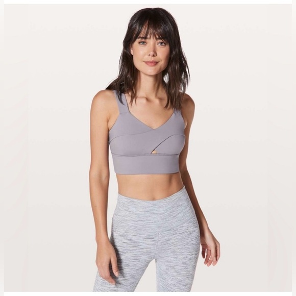 Lululemon Athletica Women’s Wild Twist Bra size 8 - Picture 1 of 6